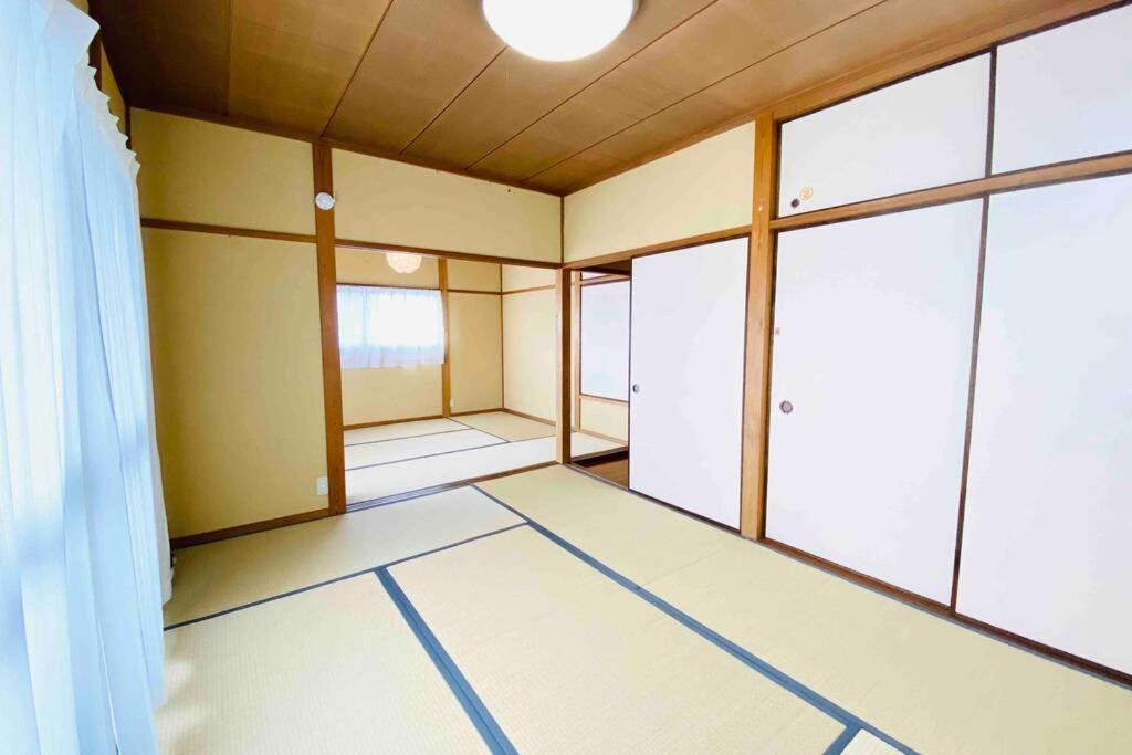 48坪！道後温泉付近駐車場有り清潔さと設備の充実さが高評価 大切な家族仲間と広々とくつろげます Βίλα Ματσουγιάμα Εξωτερικό φωτογραφία